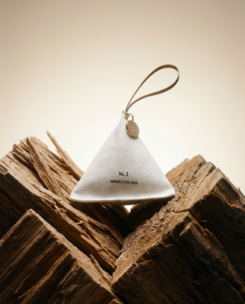 Aura No.3 Neroli Cha-Cha Sachet