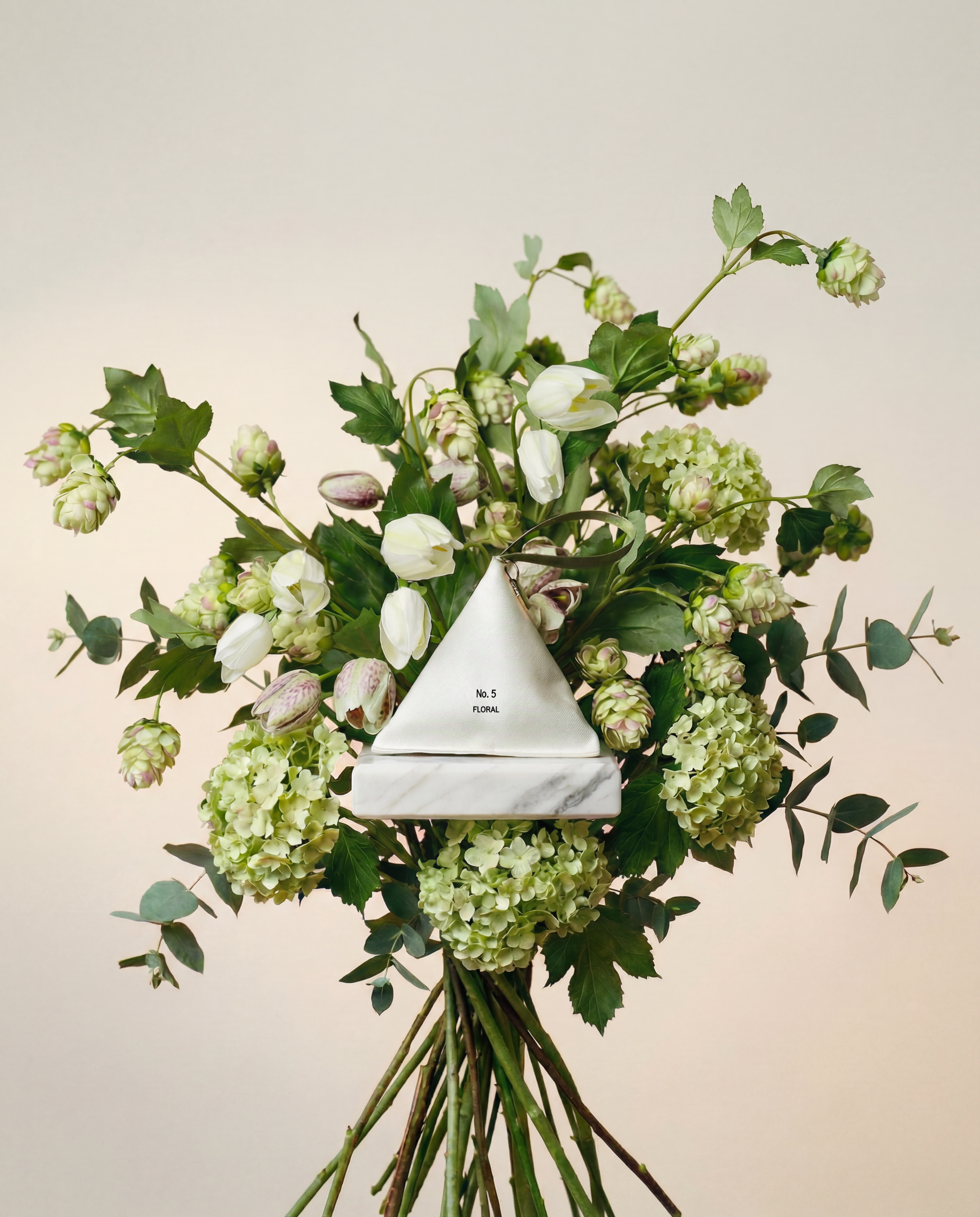 Aura No.05 Floral Sachet